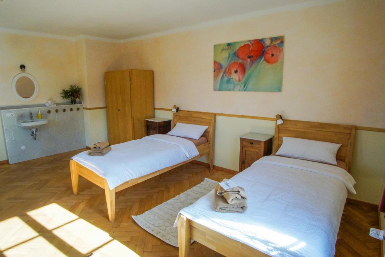 Hohenfels  Hotel & Tagungszentrum Schloss Hohenfels מראה חיצוני תמונה