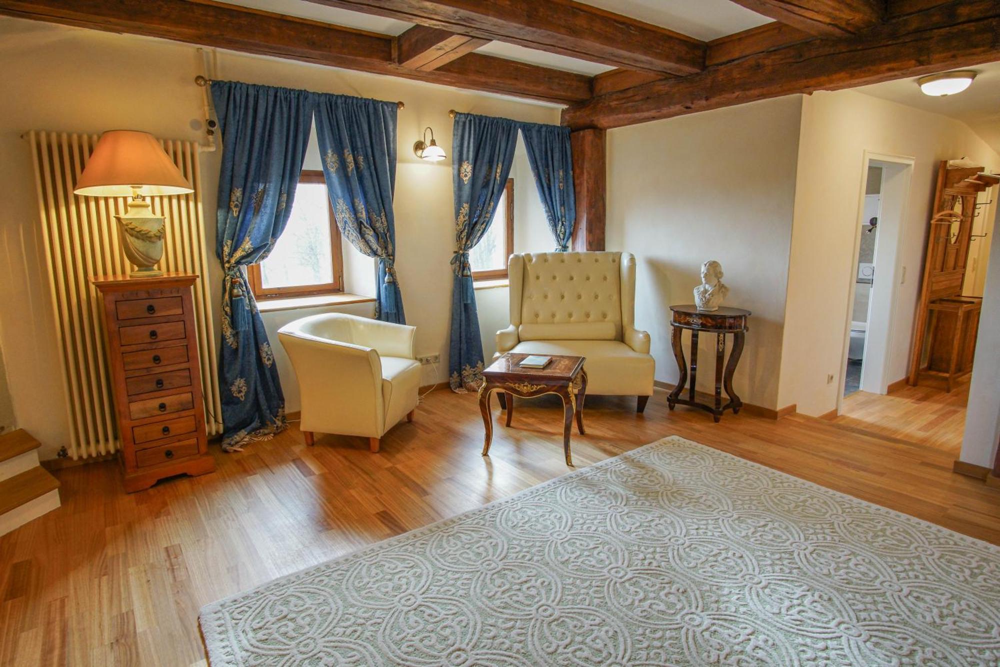 Hohenfels  Hotel & Tagungszentrum Schloss Hohenfels מראה חיצוני תמונה