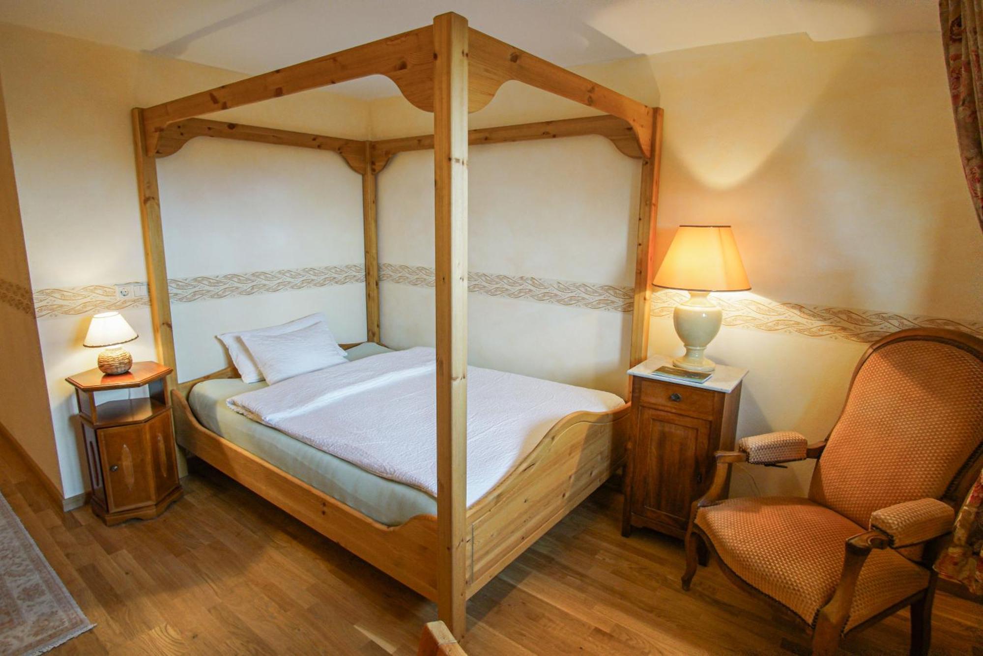 Hohenfels  Hotel & Tagungszentrum Schloss Hohenfels מראה חיצוני תמונה