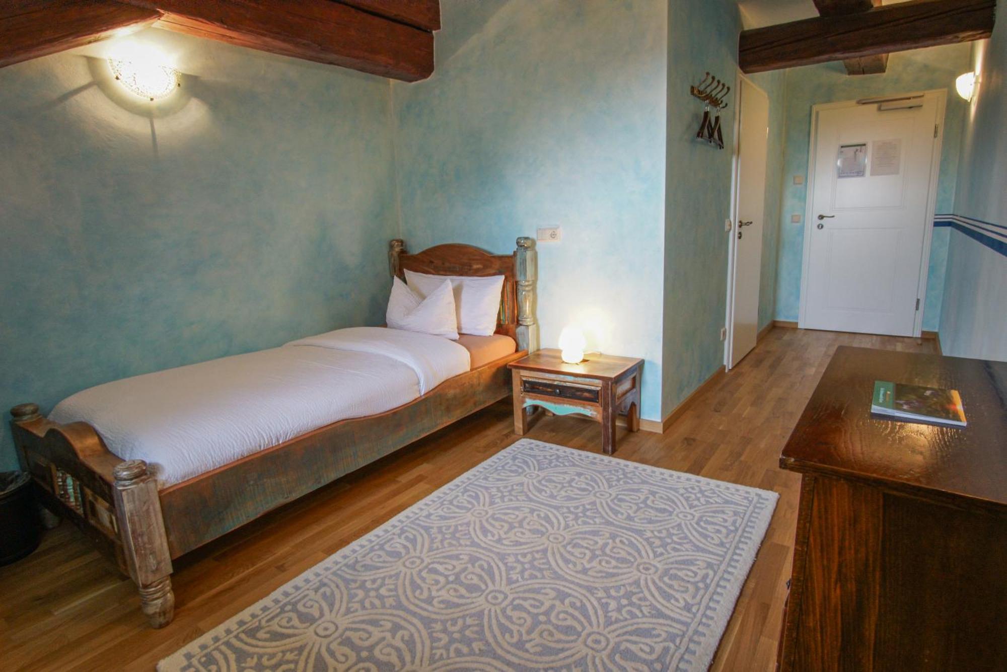 Hohenfels  Hotel & Tagungszentrum Schloss Hohenfels מראה חיצוני תמונה
