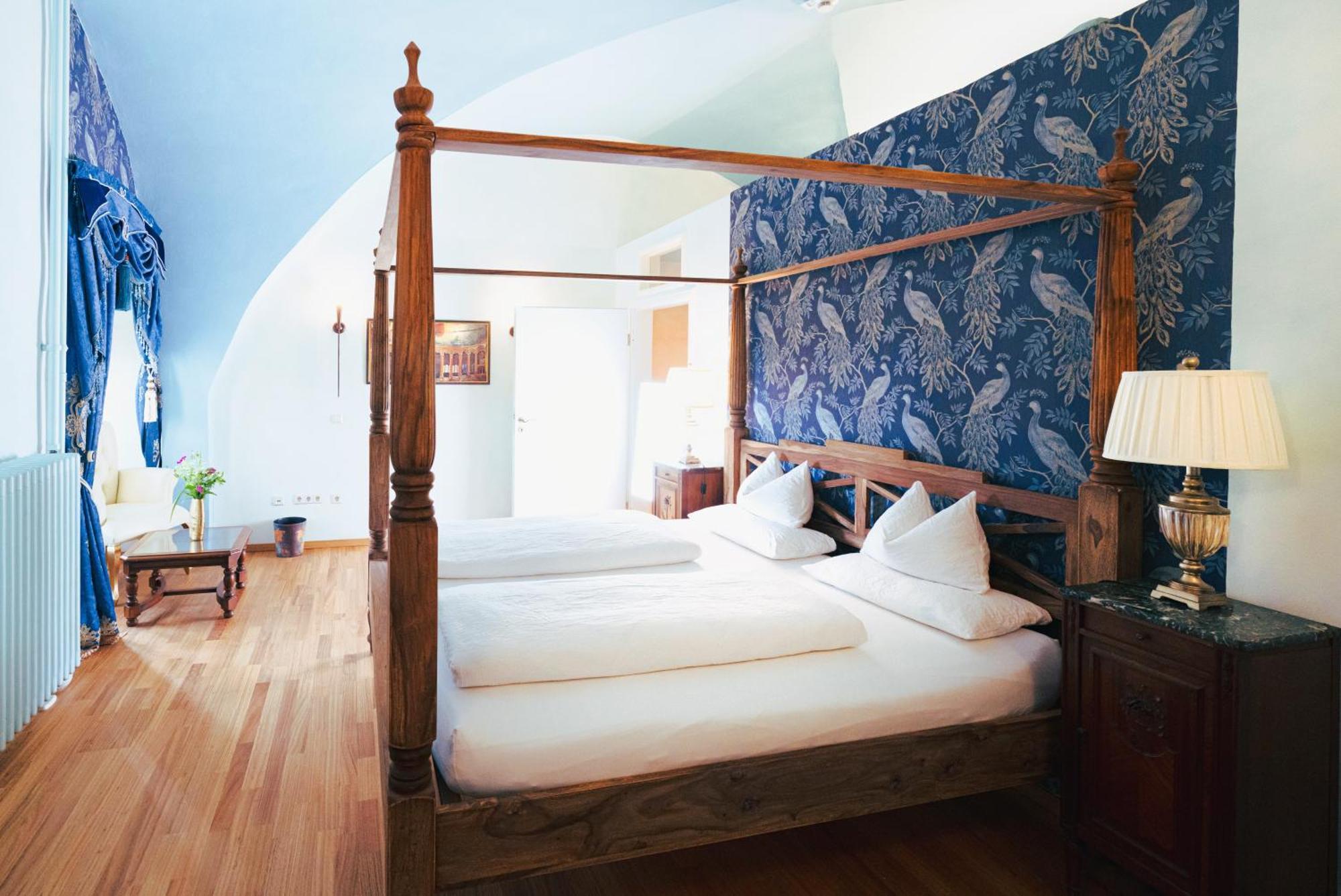 Hohenfels  Hotel & Tagungszentrum Schloss Hohenfels מראה חיצוני תמונה