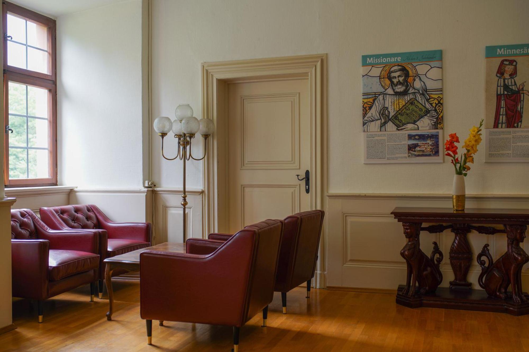 Hohenfels  Hotel & Tagungszentrum Schloss Hohenfels מראה חיצוני תמונה